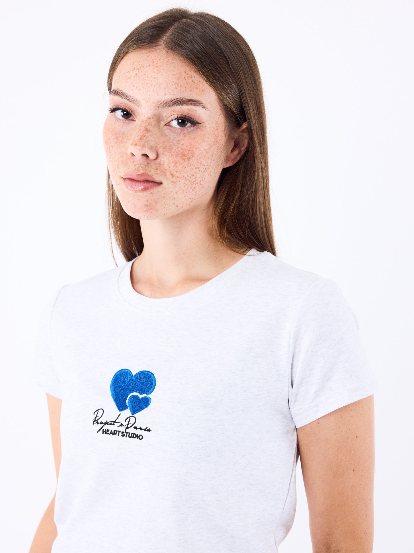 tee-shirt-broderie-cold-hearts-5077-gris-clair