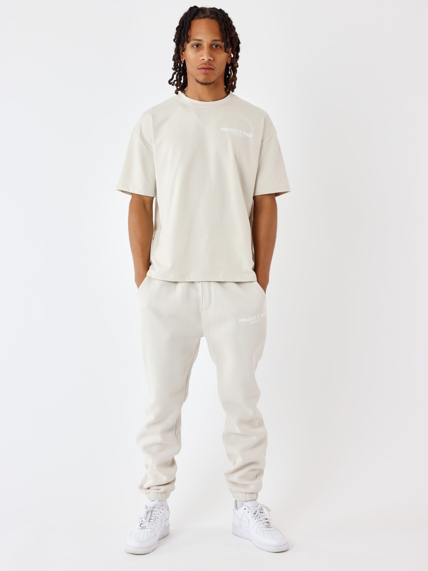 tee-shirt-members-club-greige