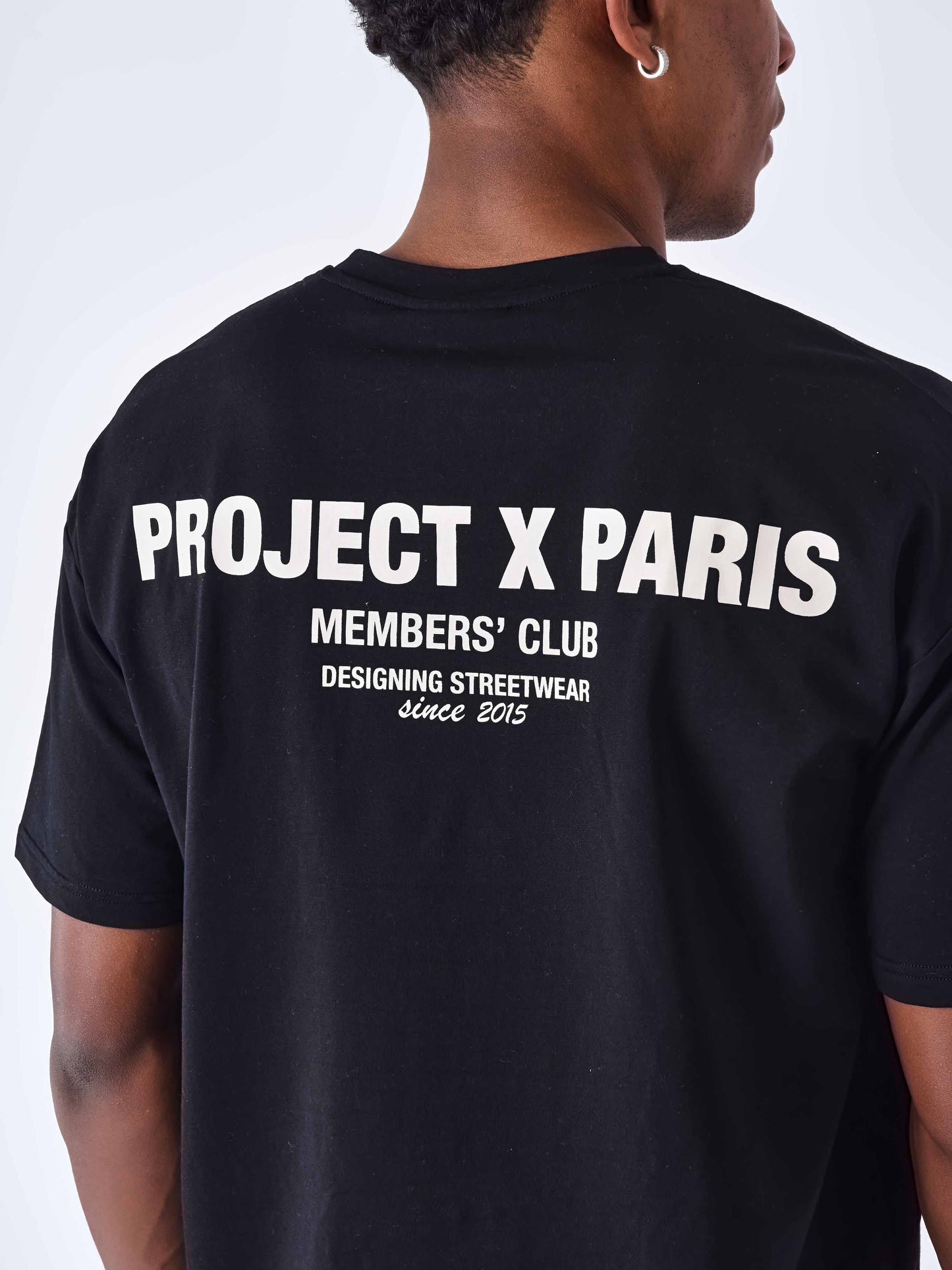 tee-shirt-members-club-noir