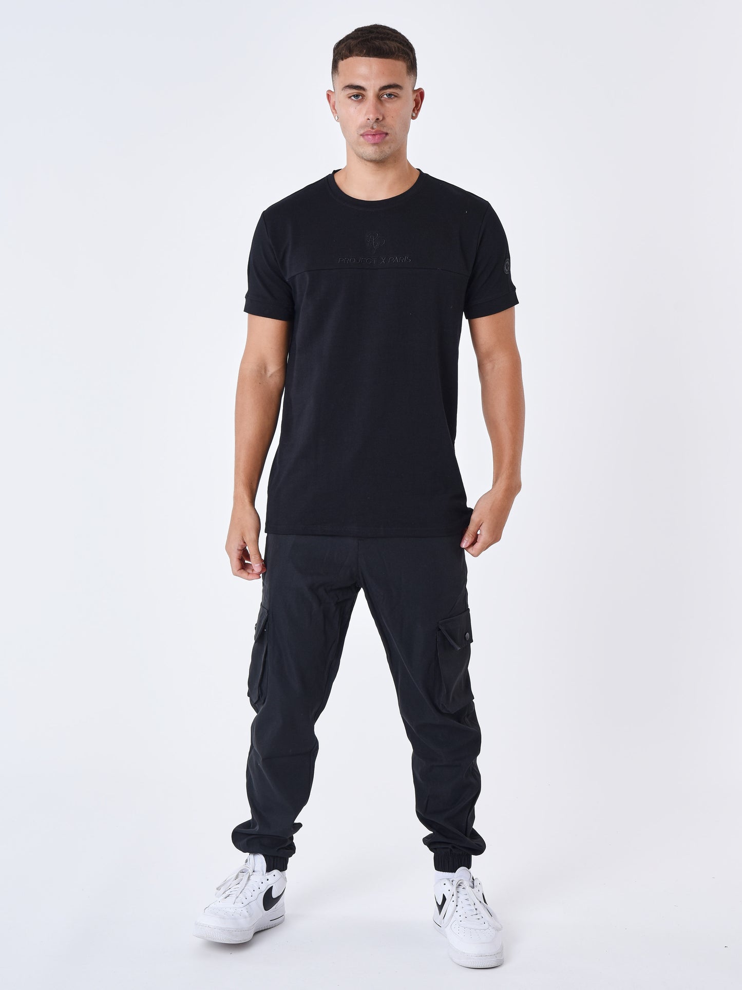 tee-shirt-style-techwear-noir