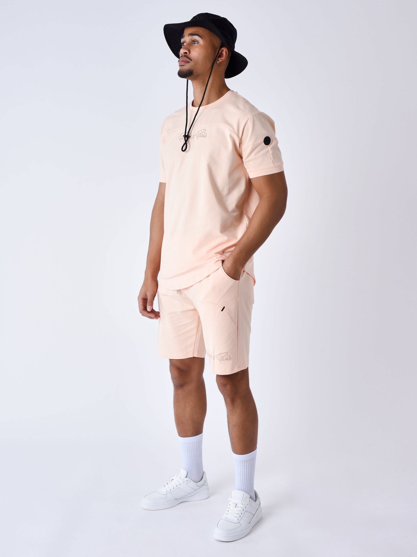 tee-shirt-technique-a-decoupes-pale-peach