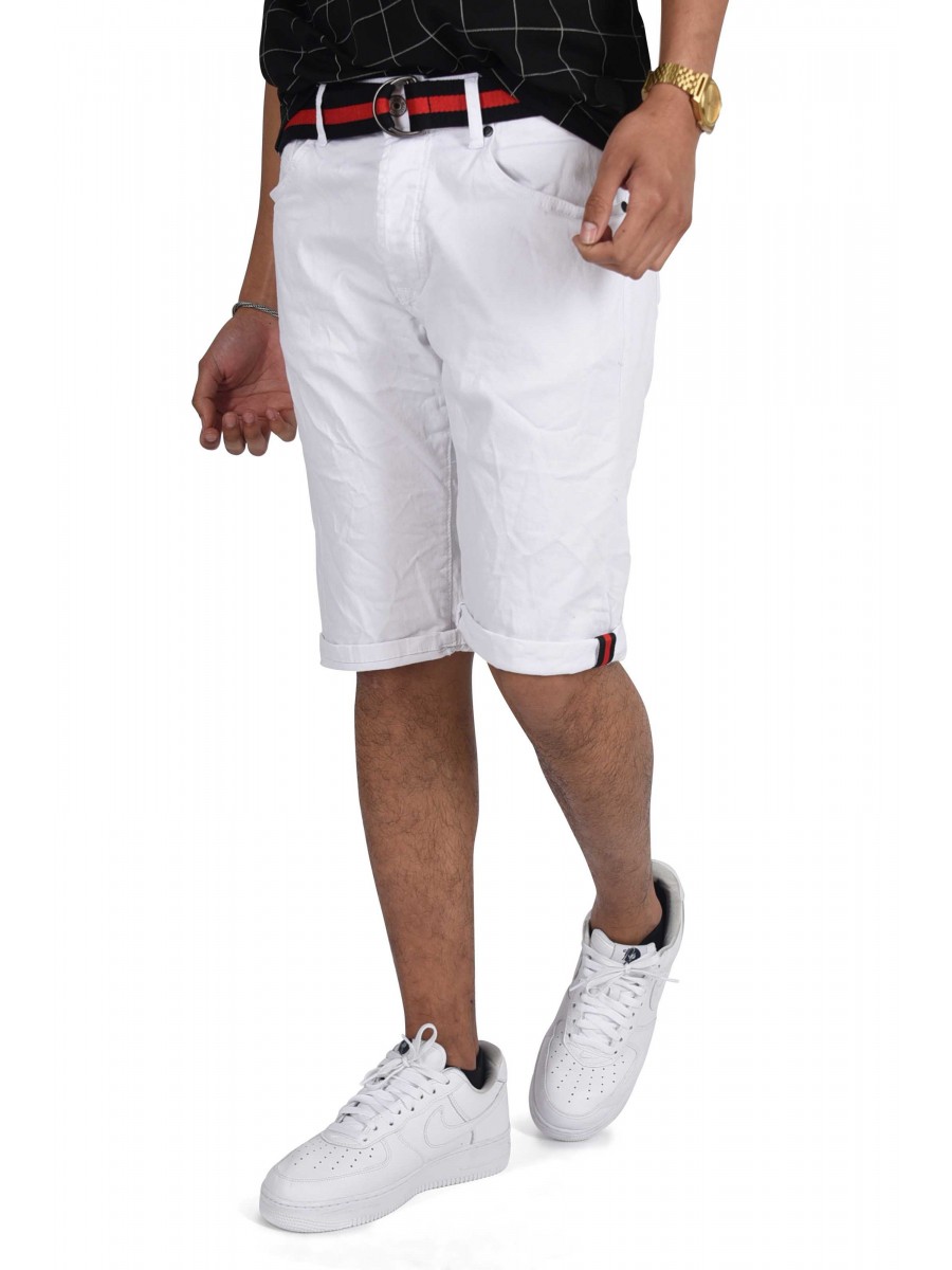Shorts with belt and two-tone side stripes