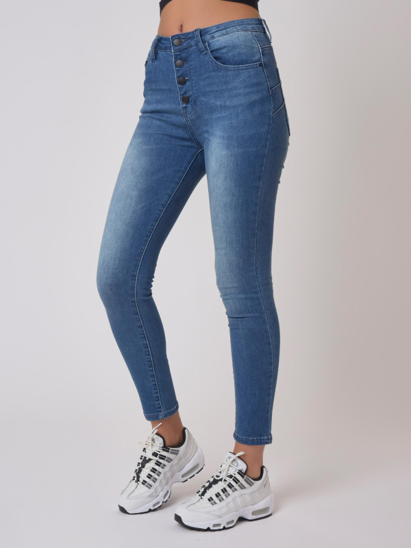 cropped fit jeans
