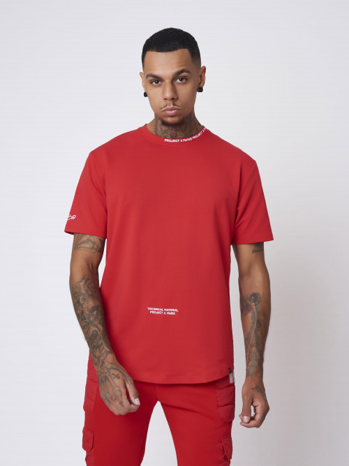 T-shirt com logógênero bordado solto - Vermelho