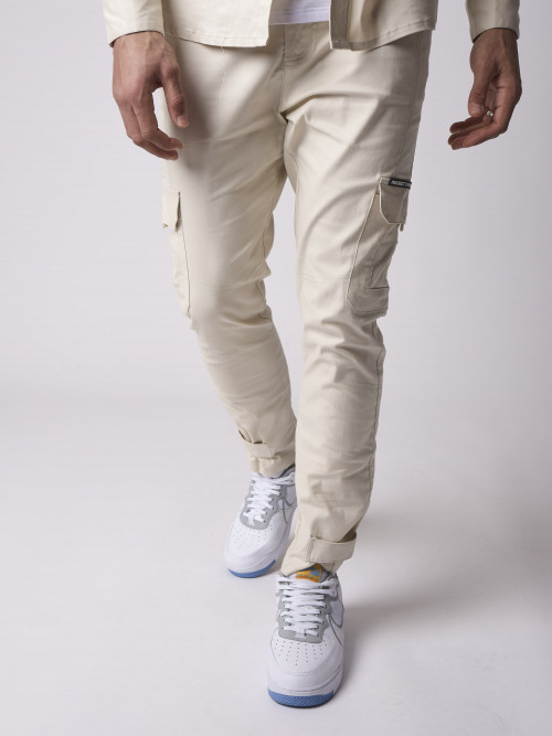 Pantalones cargo básicos - Marfil