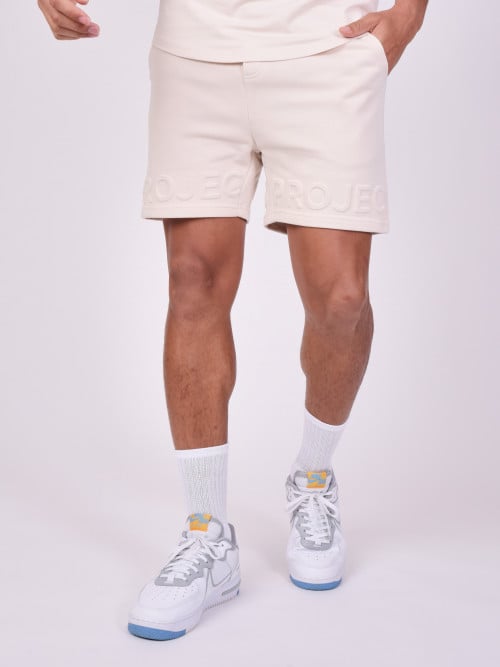 Pantalón corto con logotipo en relieve - Marfil