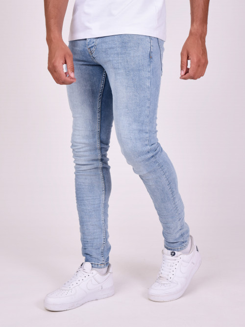Jeans pitillo azules básicos - Azul claro