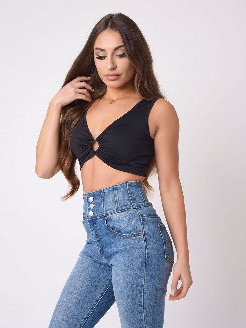 Low-cut top with ring detail - Black