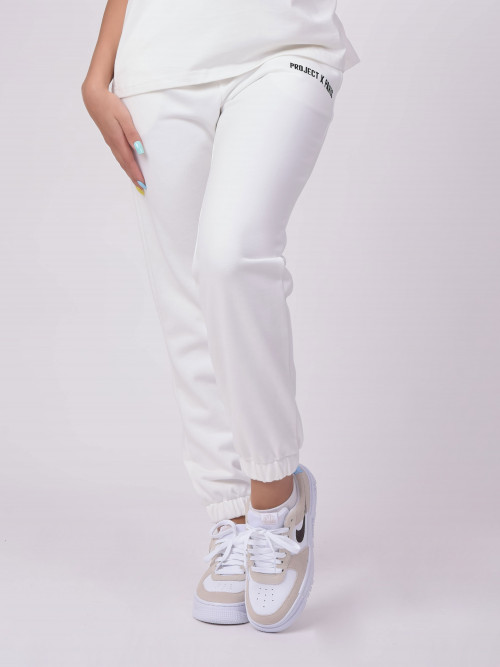 Pantaloni da jogging basic con ricamo del logo - Bianco