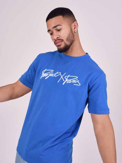 T-shirt básica com logógênero bordado - Azul