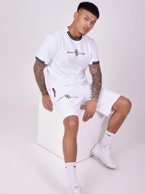 Einfarbige Shorts mit Logo-Streifen - Weiß