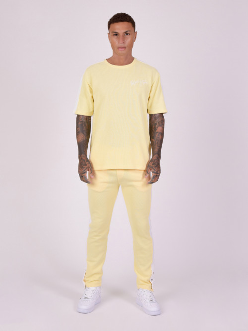Zweifarbiges T-Shirt im Strick-Style - Gelb