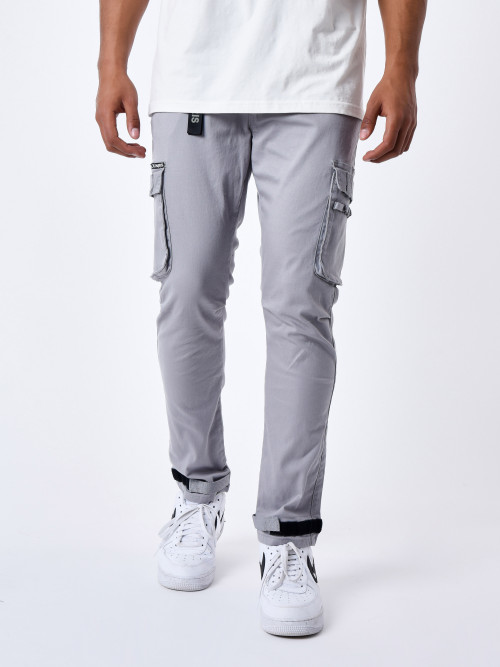 Jean Cargo pockets and tightening strap at the bottom - Light grey
