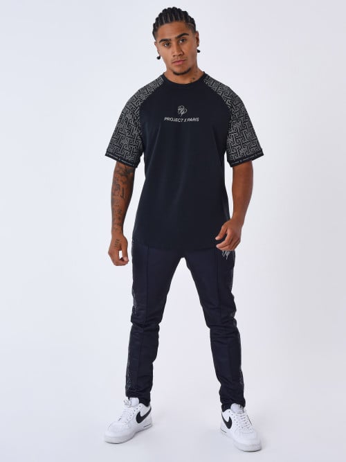 Tee shirt with all-over labyrinth sleeves - Black