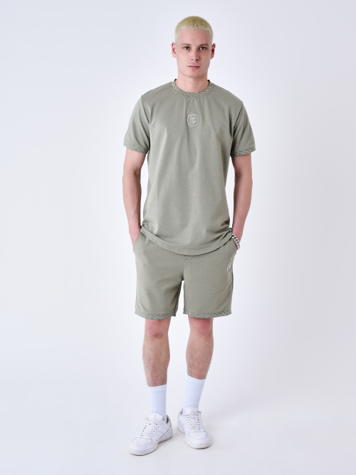 Shorts with woven labyrinth detail - Olive