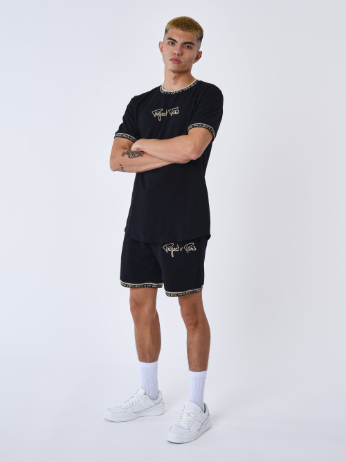 Embroidered logo shorts - Black