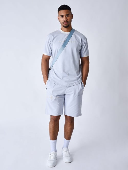Plain shorts with logo stripe - Glacier blue