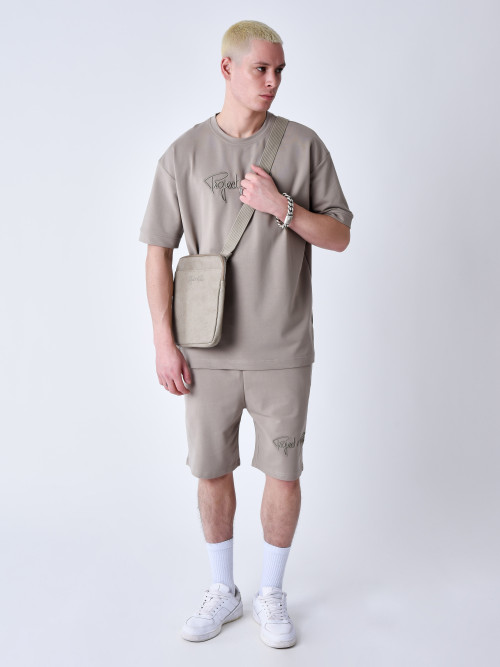 Essentials camiseta clásica con logo bordado completo - Topo