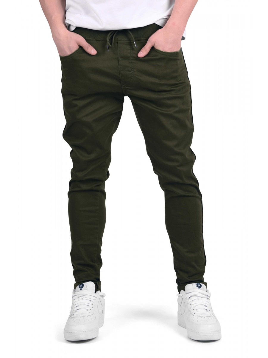 Slim-fit pants with piping on the sides