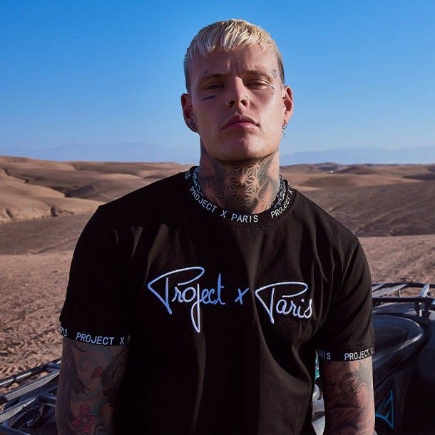 Le t shirt oversize, comment rester hype à moindre frais