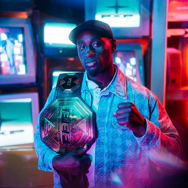 Modibo Diakité : l’UFC au bout des poings, PXP sur les épaules