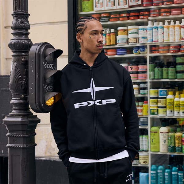 Les sweats sont-ils à la mode en 2025 ?