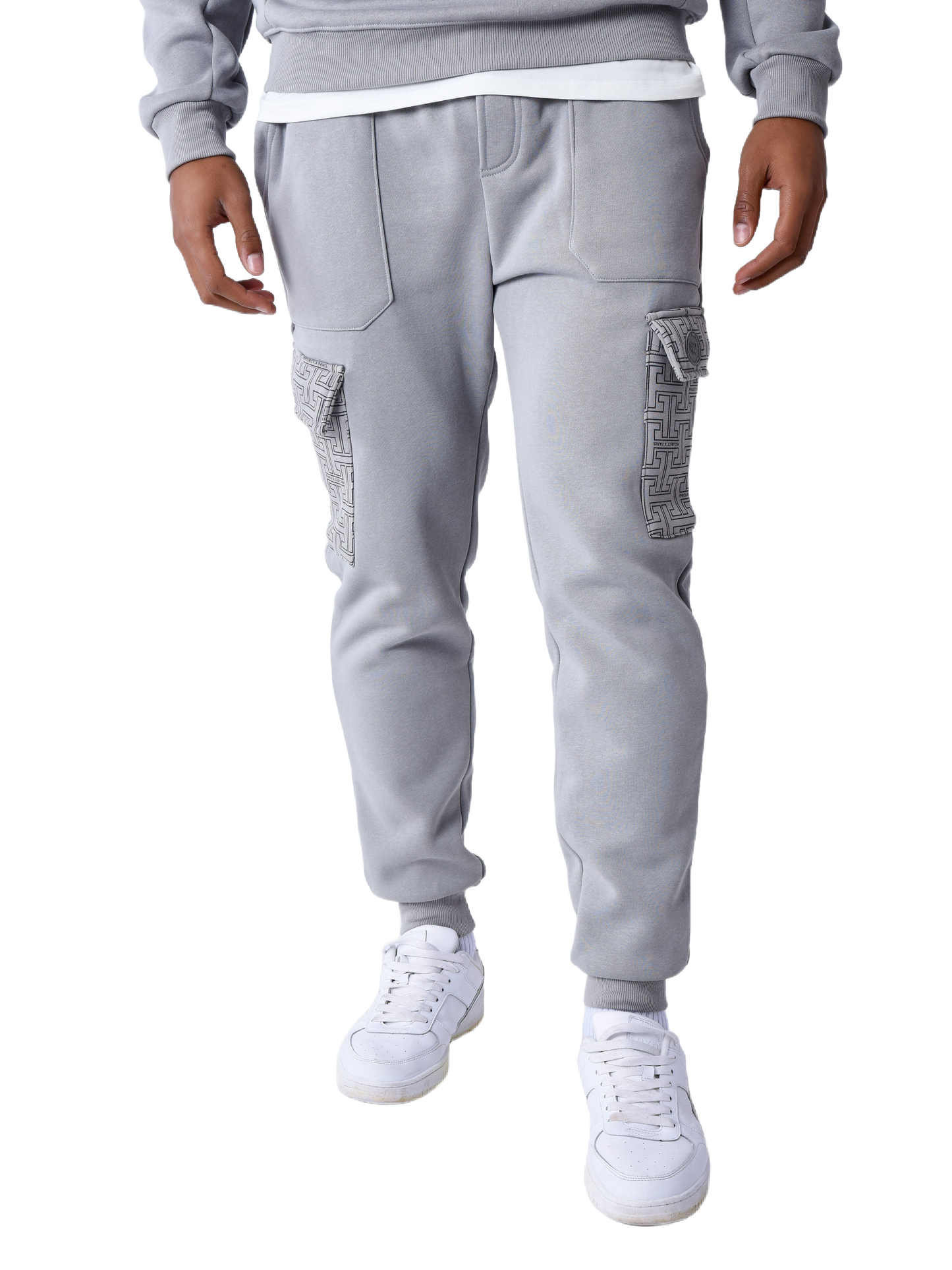 2444050-gris-clair-modelshot