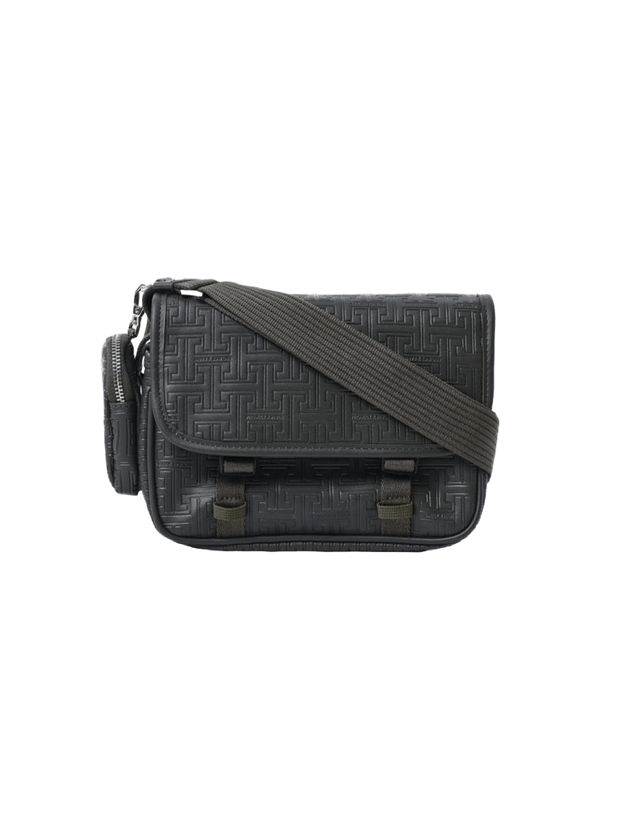 3D-monogrammilaukku-7