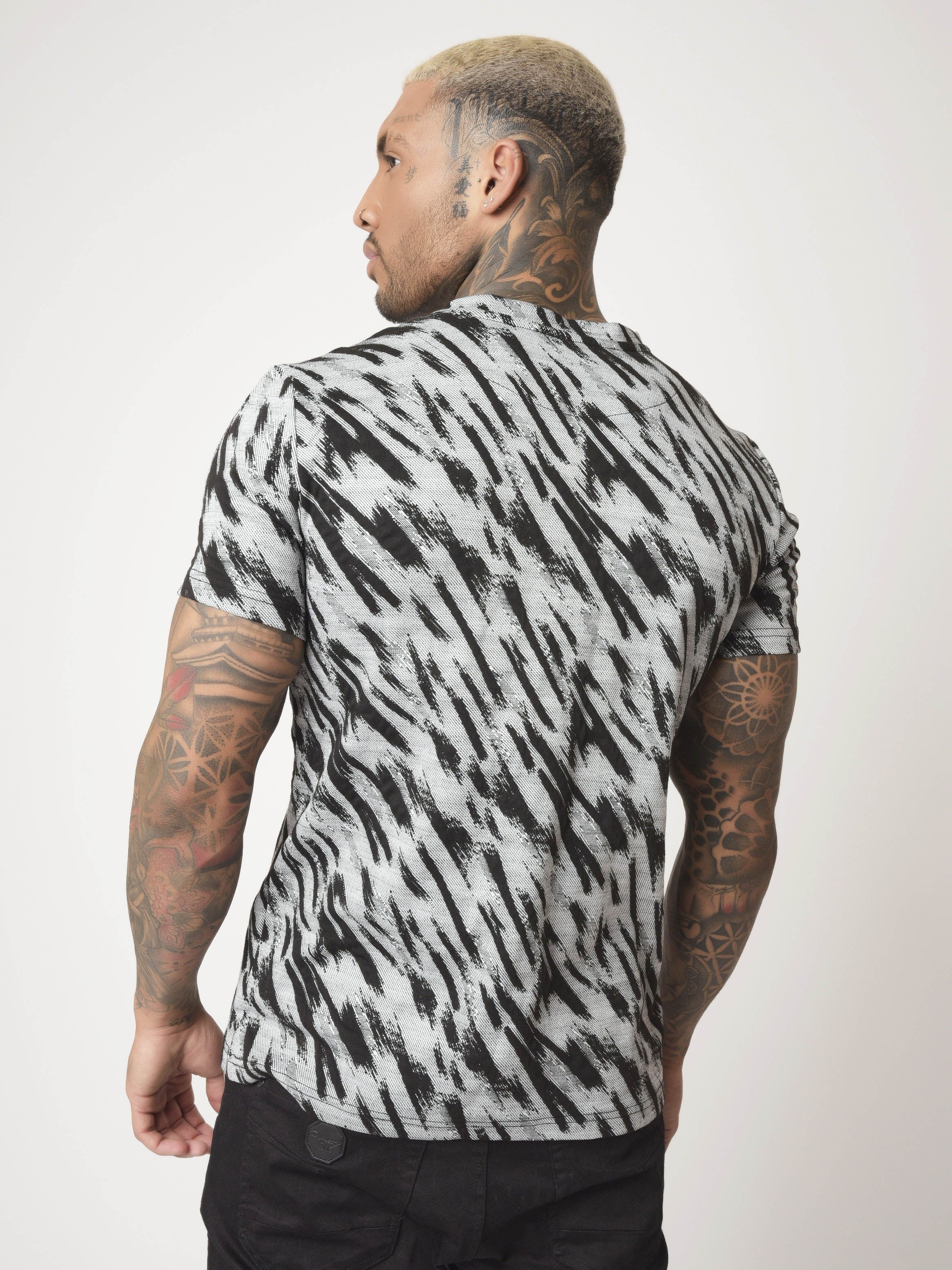 T-Shirt mit grafischem Zebramuster-3