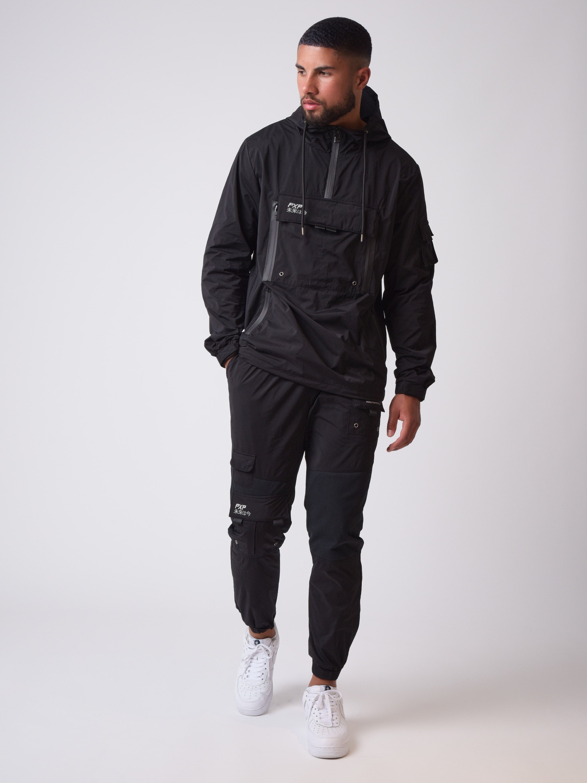 Lee Cooper - Coupe vent homme noir avec capuche - Noir - Adulte - 24.90 Lee Cooper - Coupe vent homme noir avec capuche - Noir - Adulte - 24.90