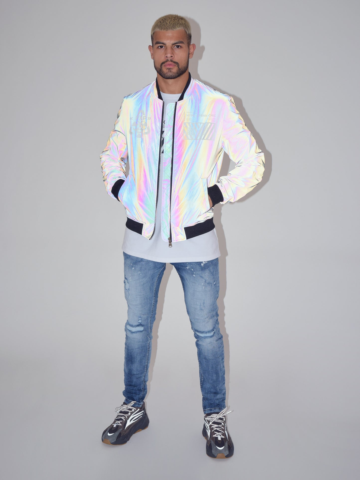 2030078-1-multicolore-modelshot