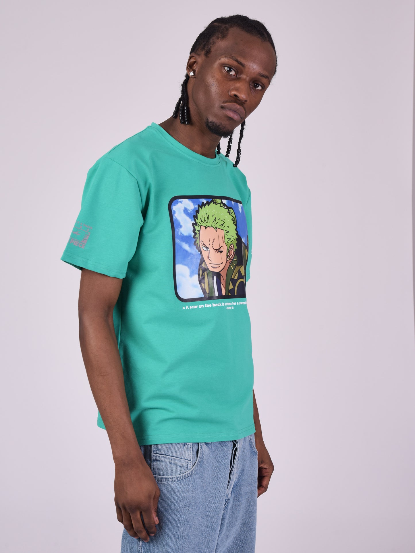 2110183-vert-modelshot