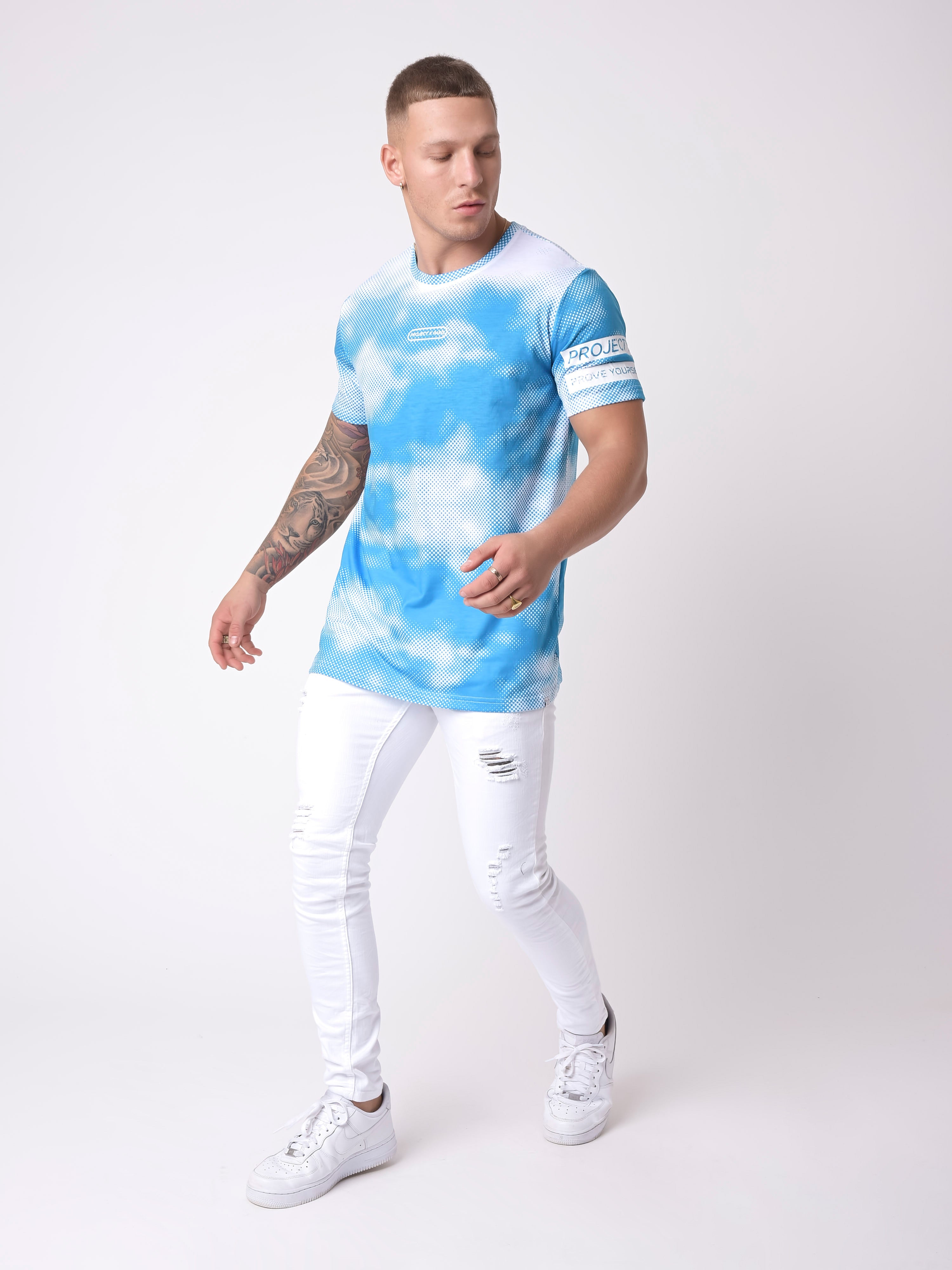 T-Shirt mit abstraktem Wolken-Punkte-Print-2