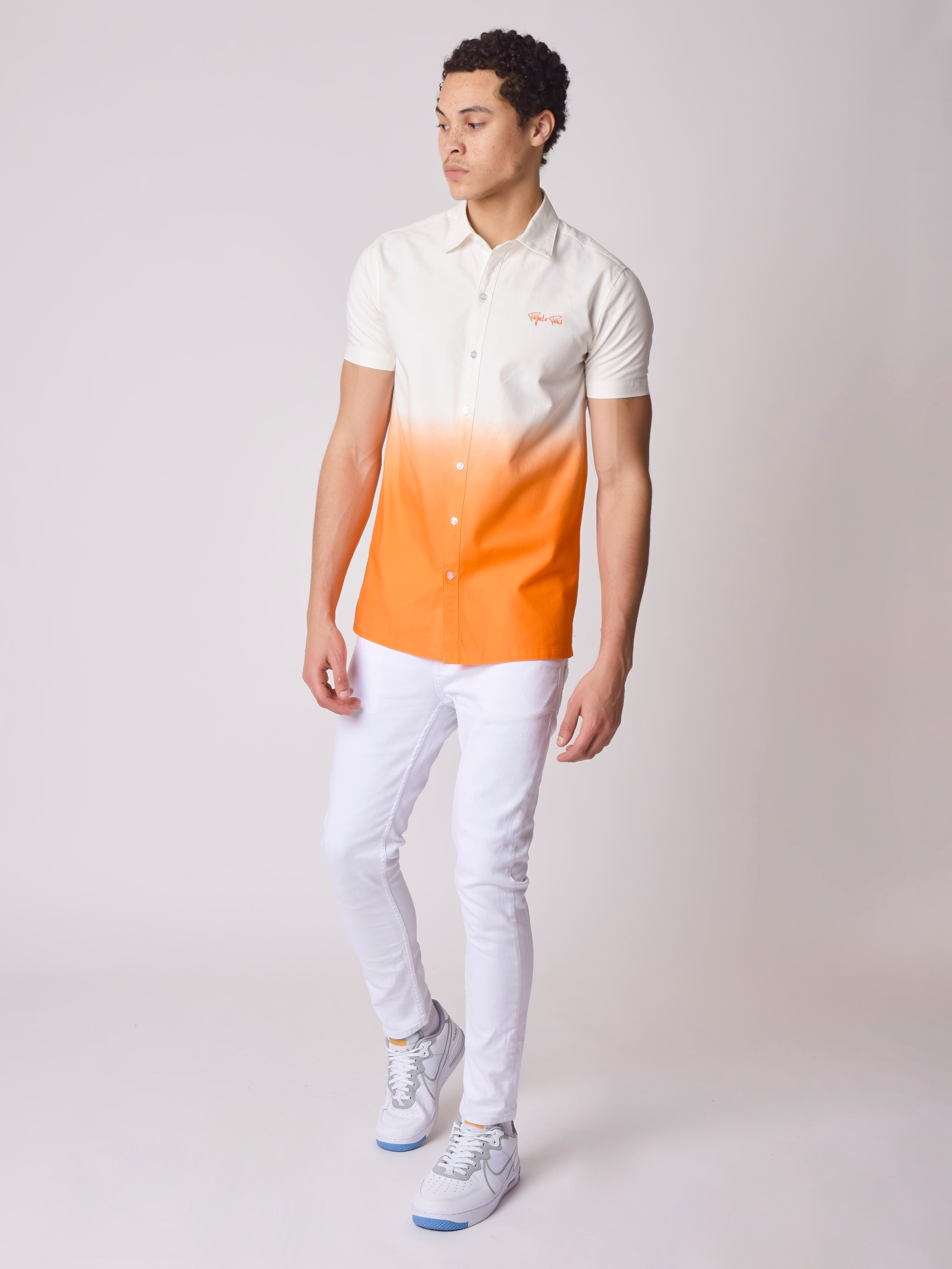 2120202-orange-modelshot