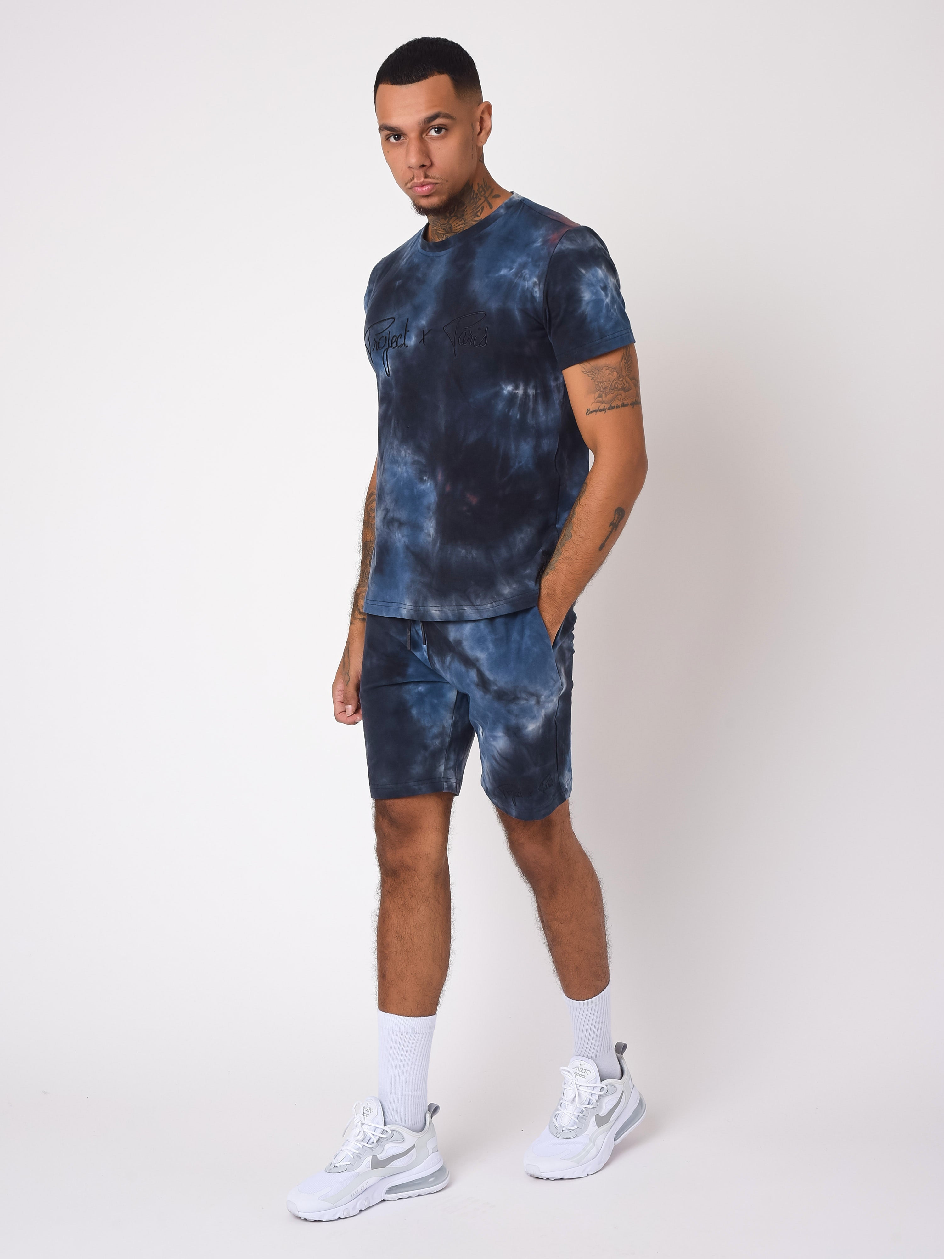 Tie & dye shorts with basic logo embroidery-2
