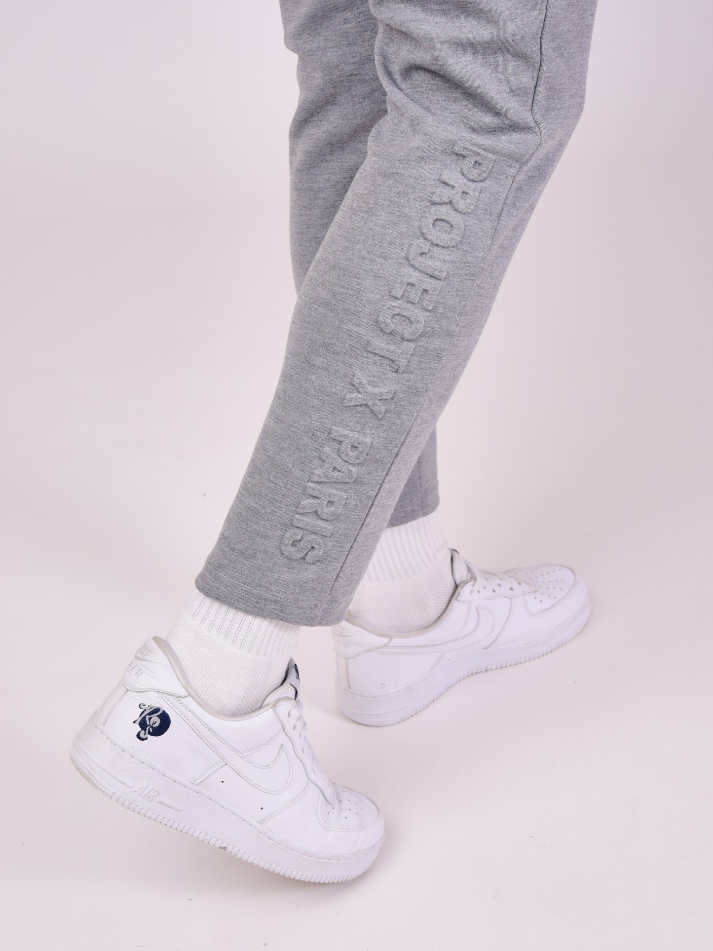 2140128-gris-clair