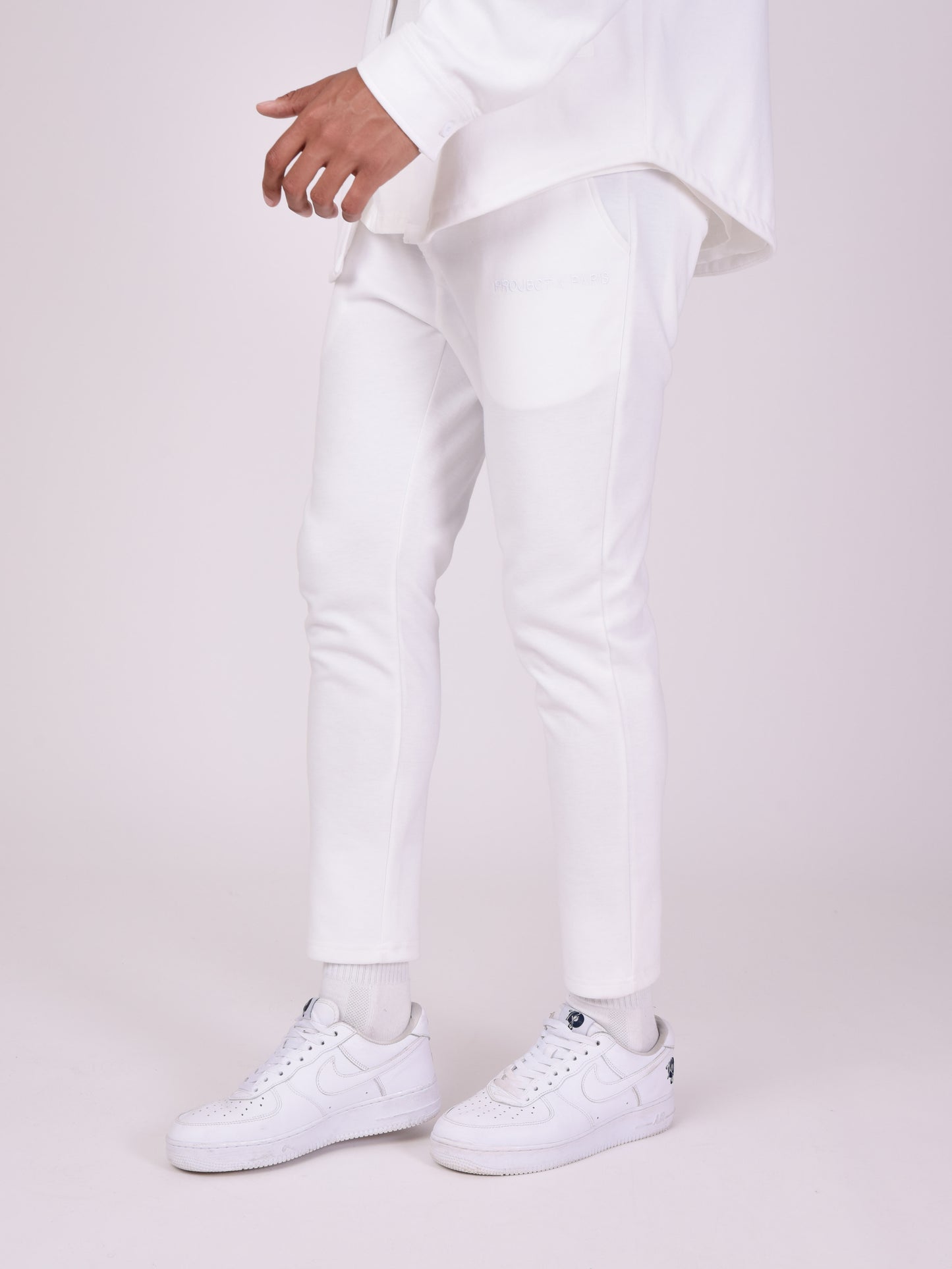 2140128-blanc-modelshot