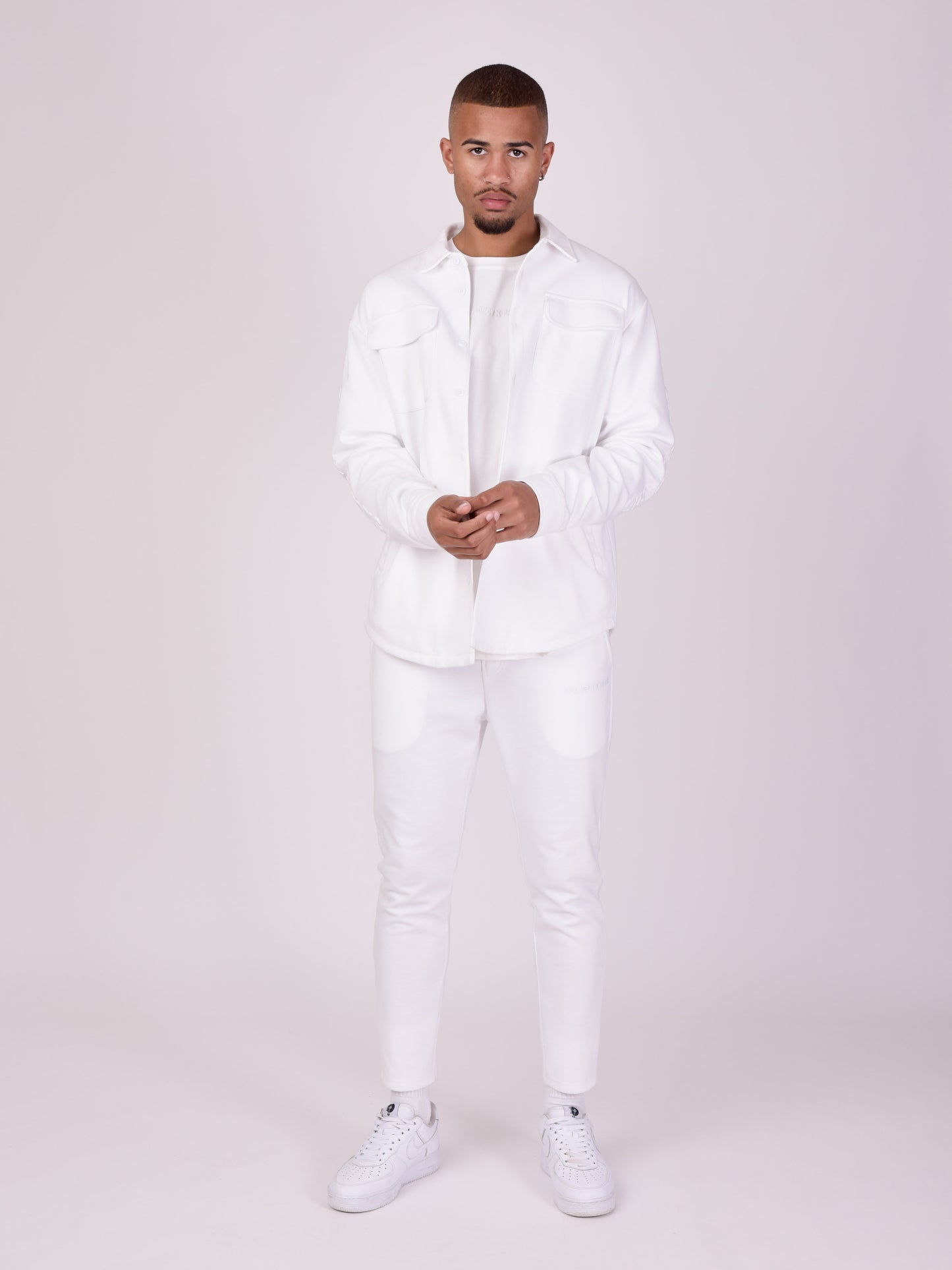 2140128-blanc-modelshot