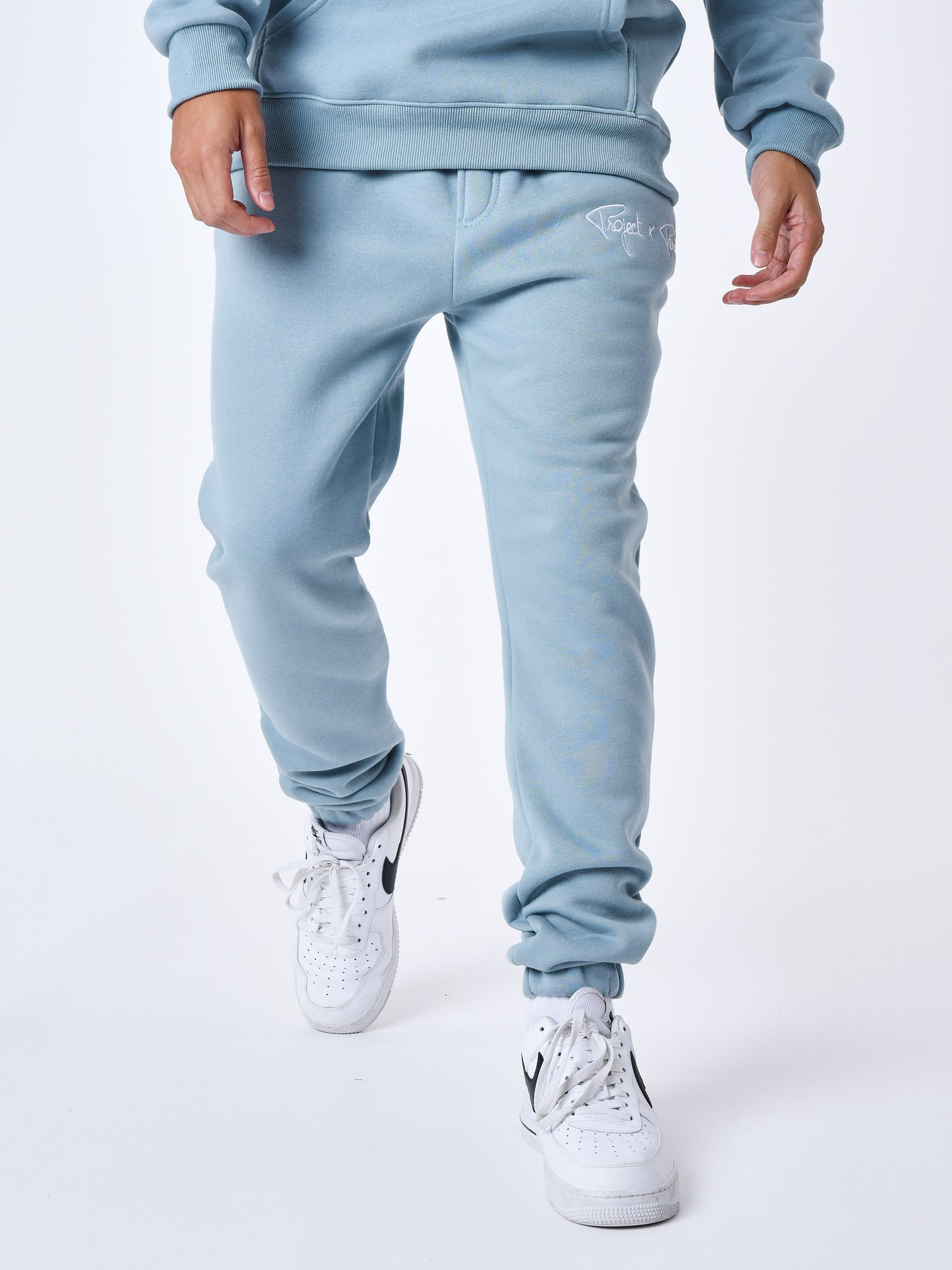 2140150-bleu-gris