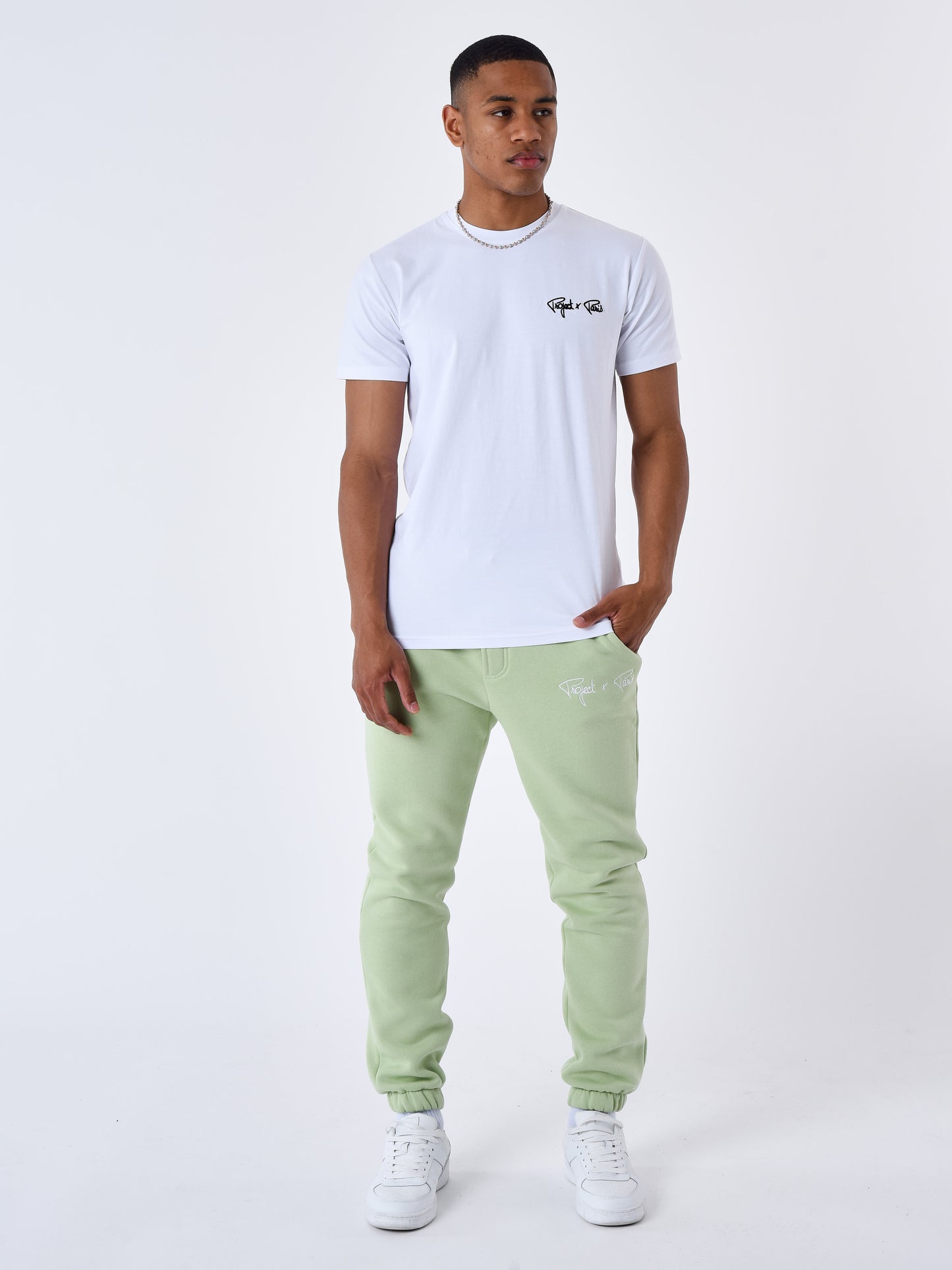 2140150-pistache