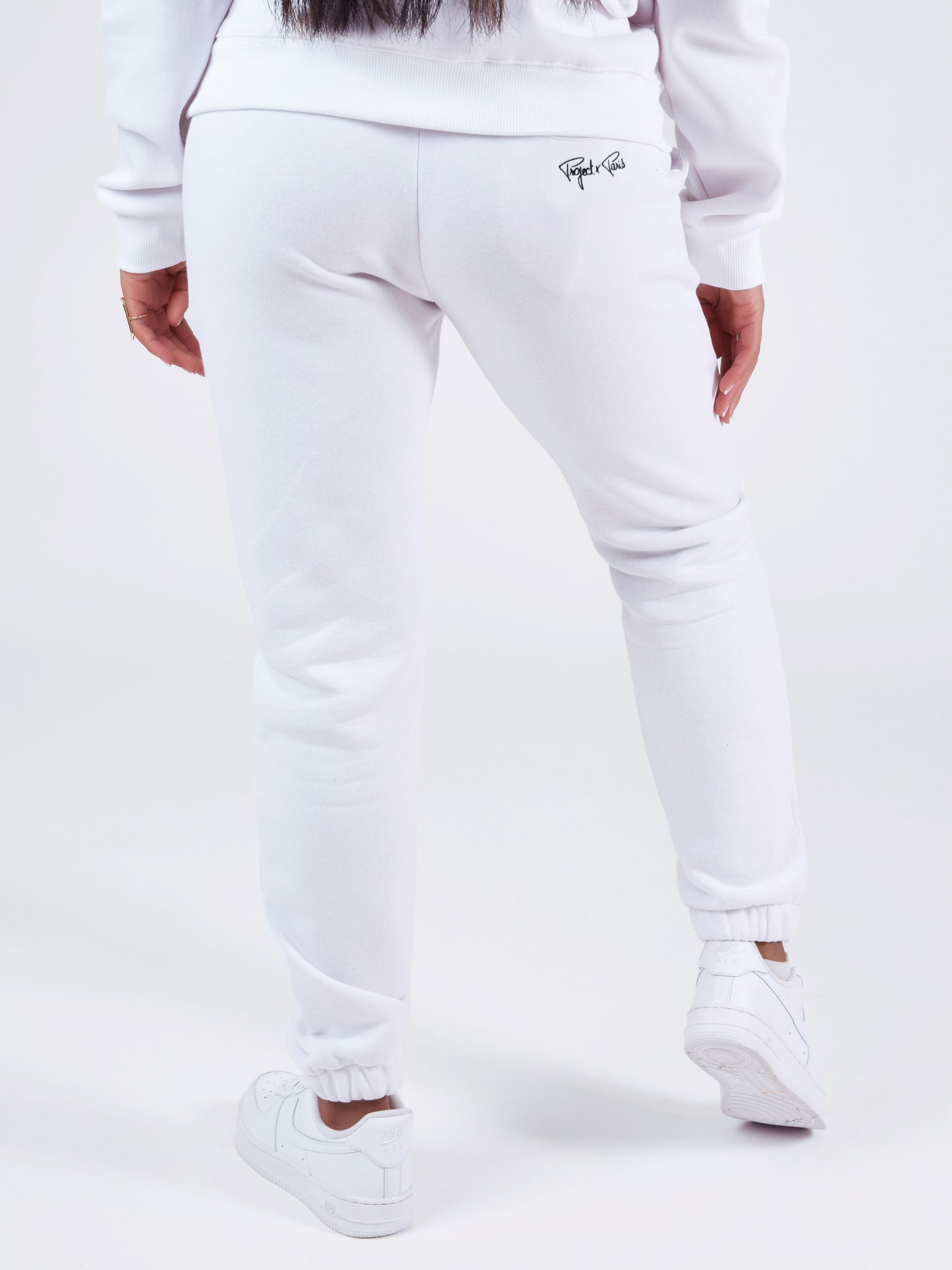 2140150-blanc
