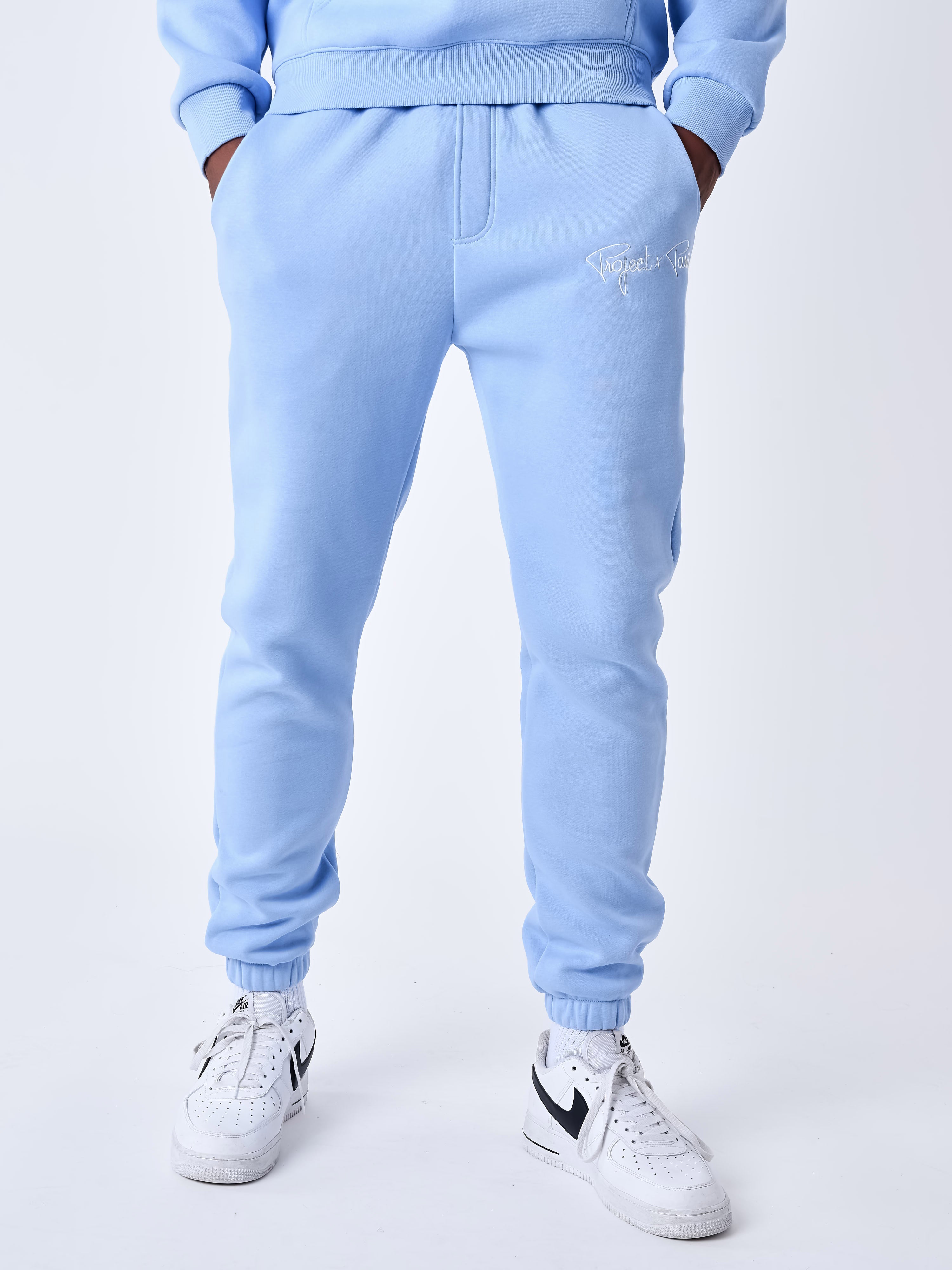 2140150-cashmere-blue