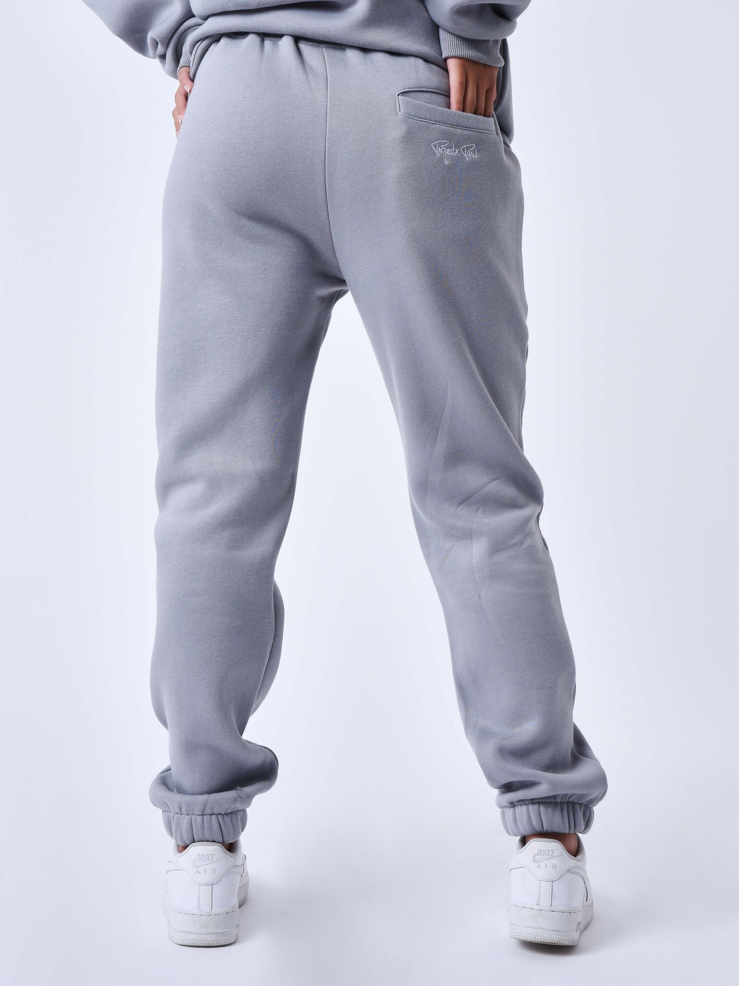 2140150-gris-clair