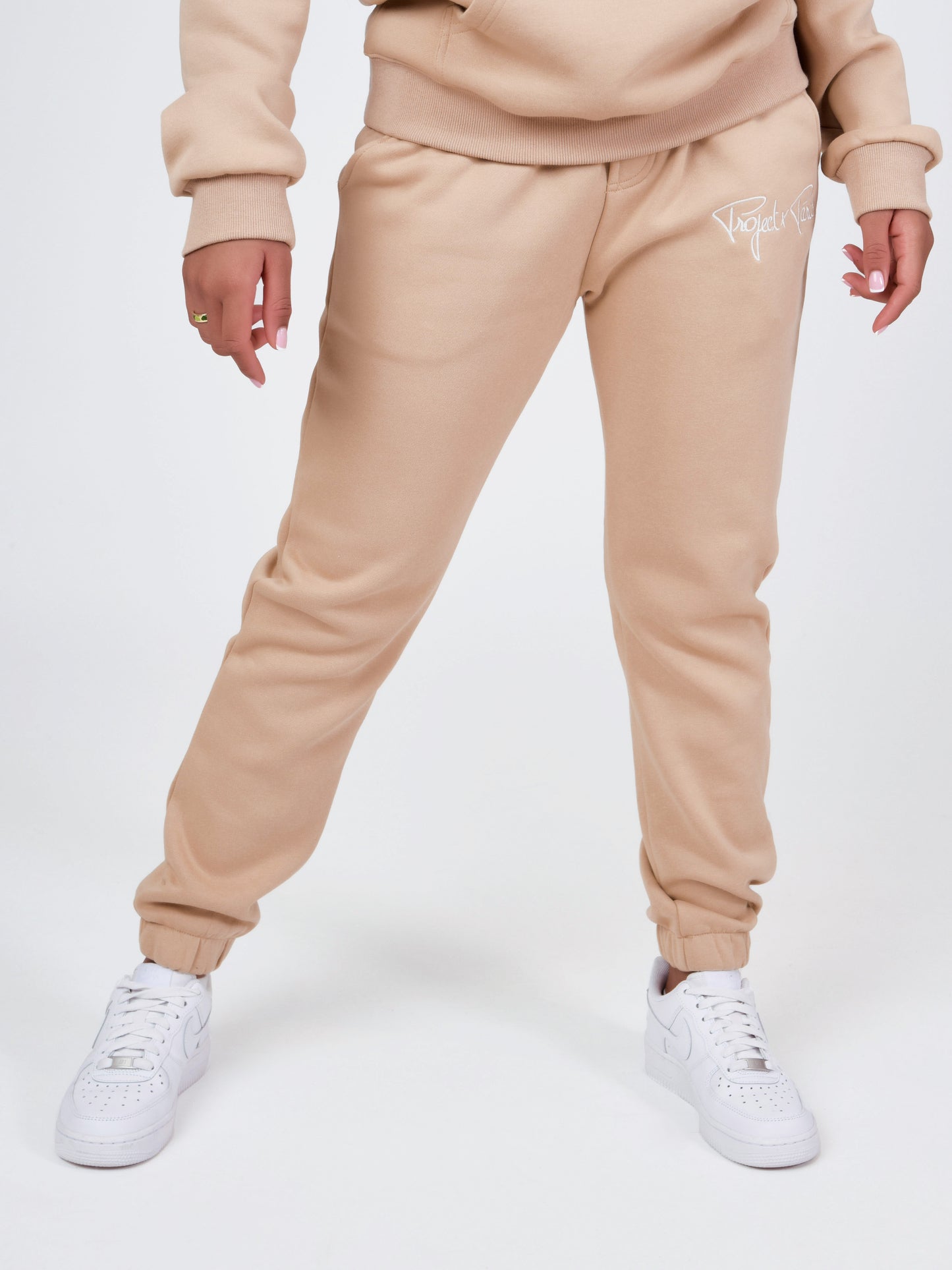 2140150-beige