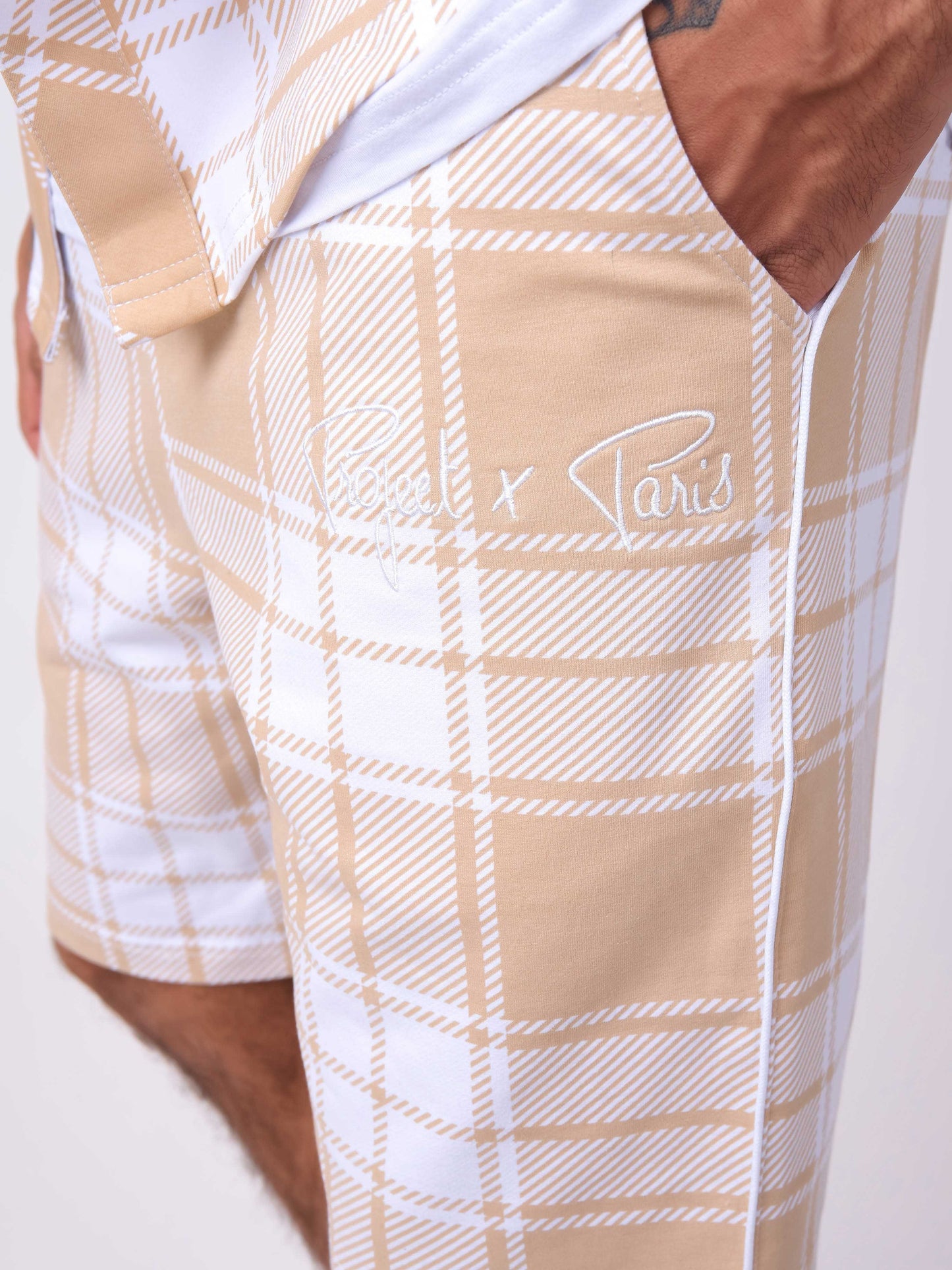 2140177-beige-detailshot