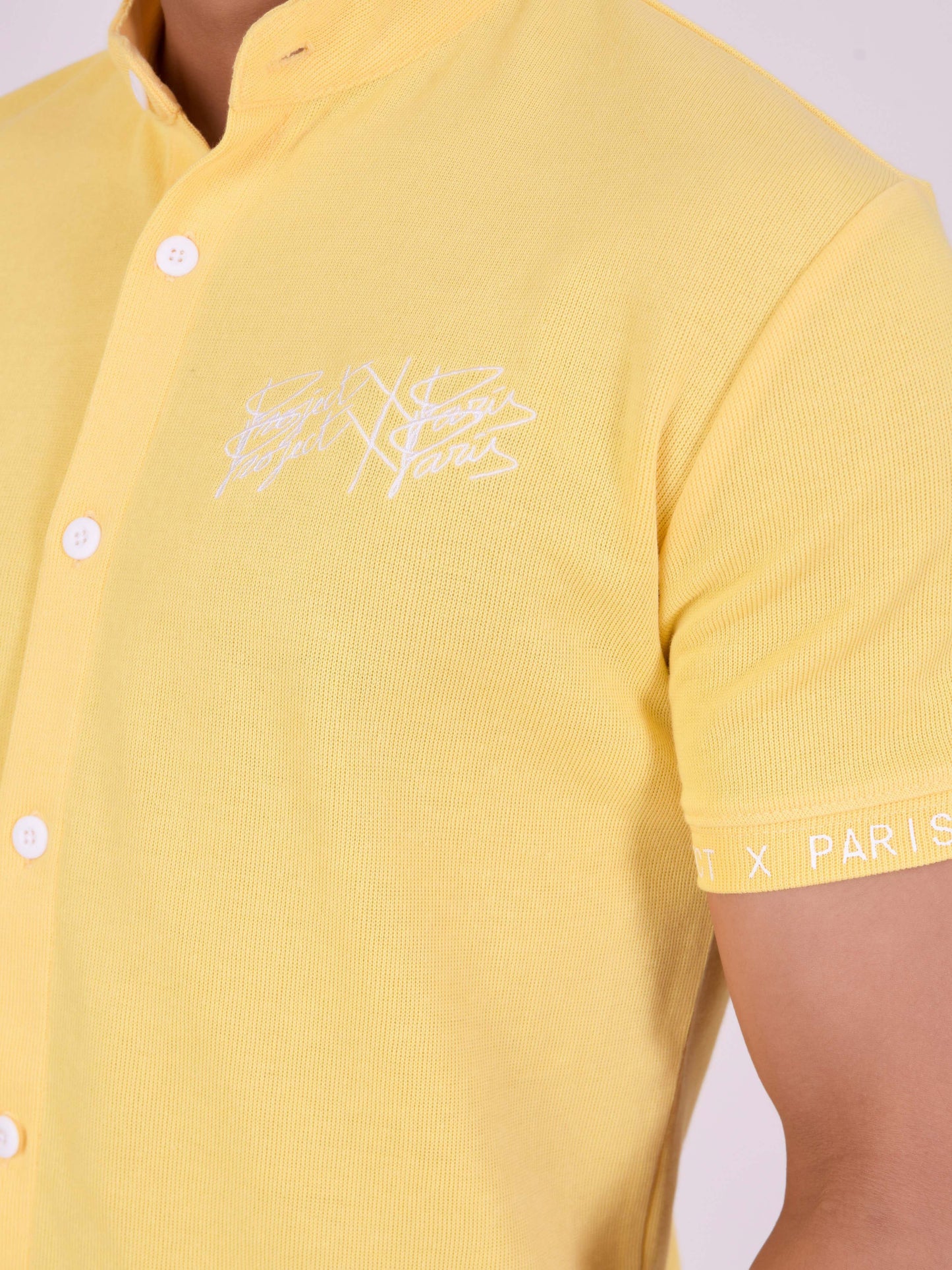 2210204-jaune-detailshot