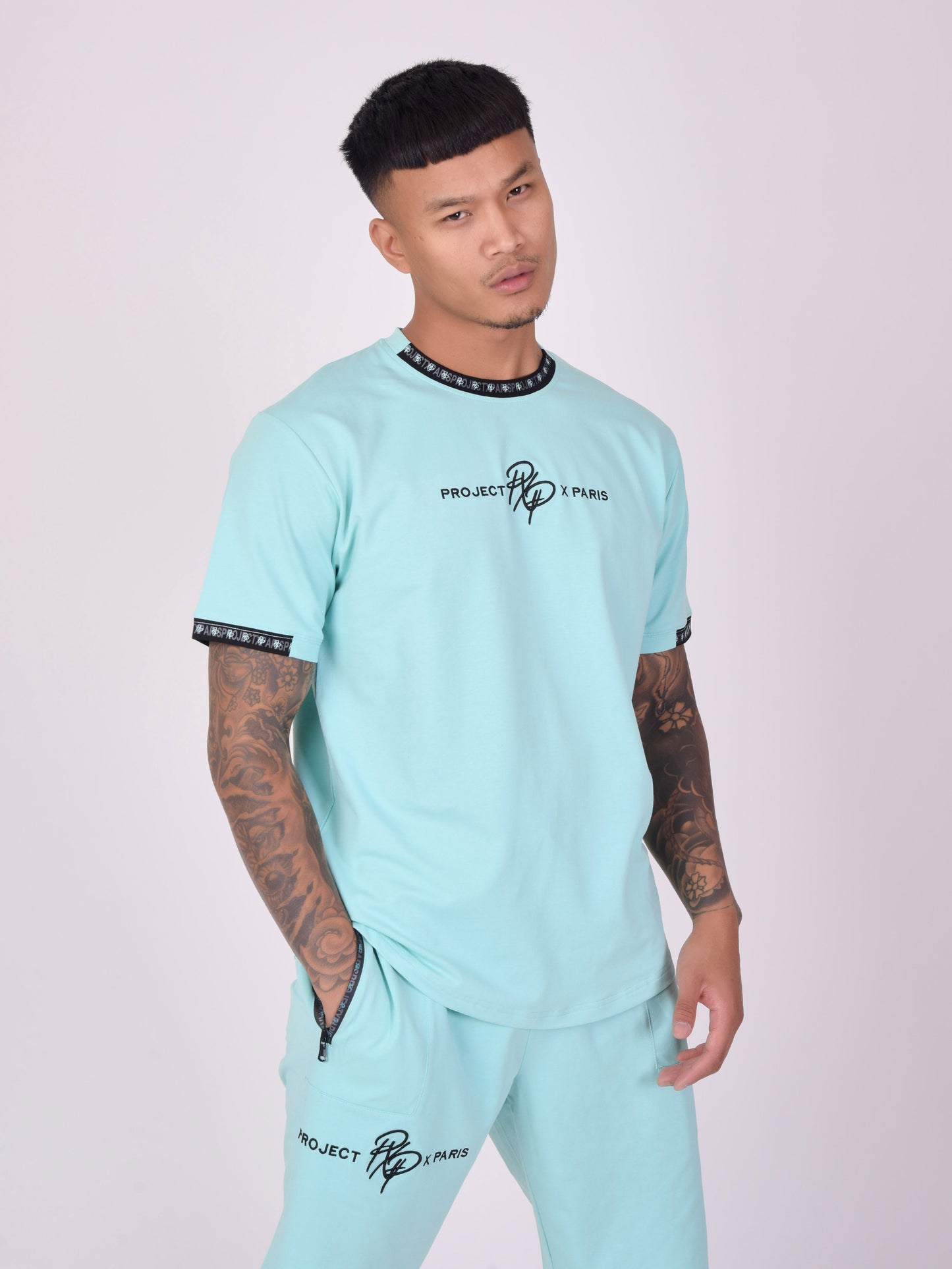 2210218-turquoise