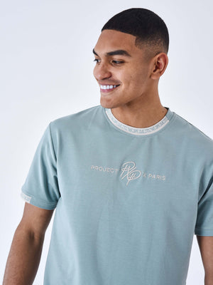 2210218-bleu-vert-modelshot