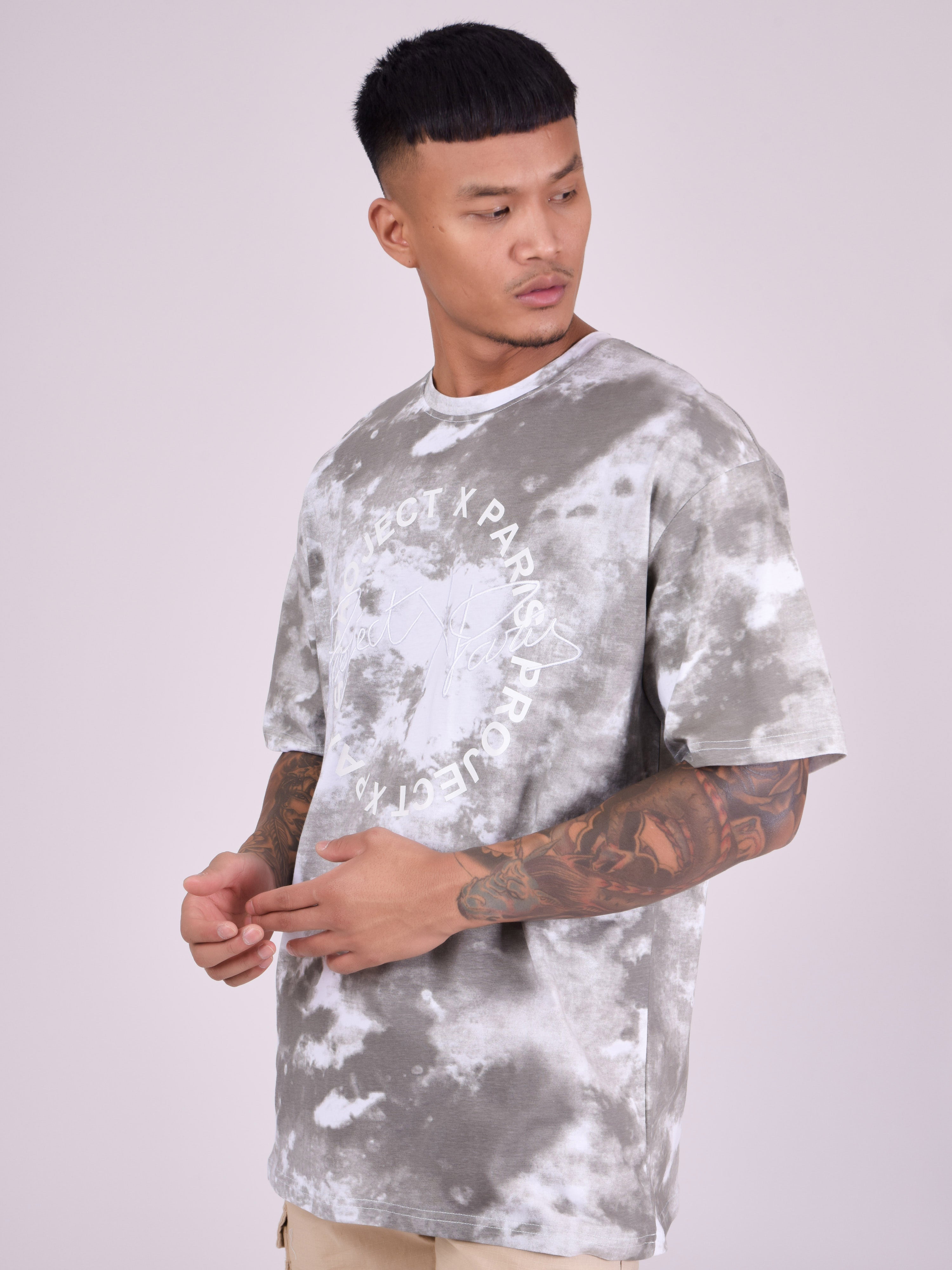 Oversize T-Shirt im Tie-and-Dye-Stil-4