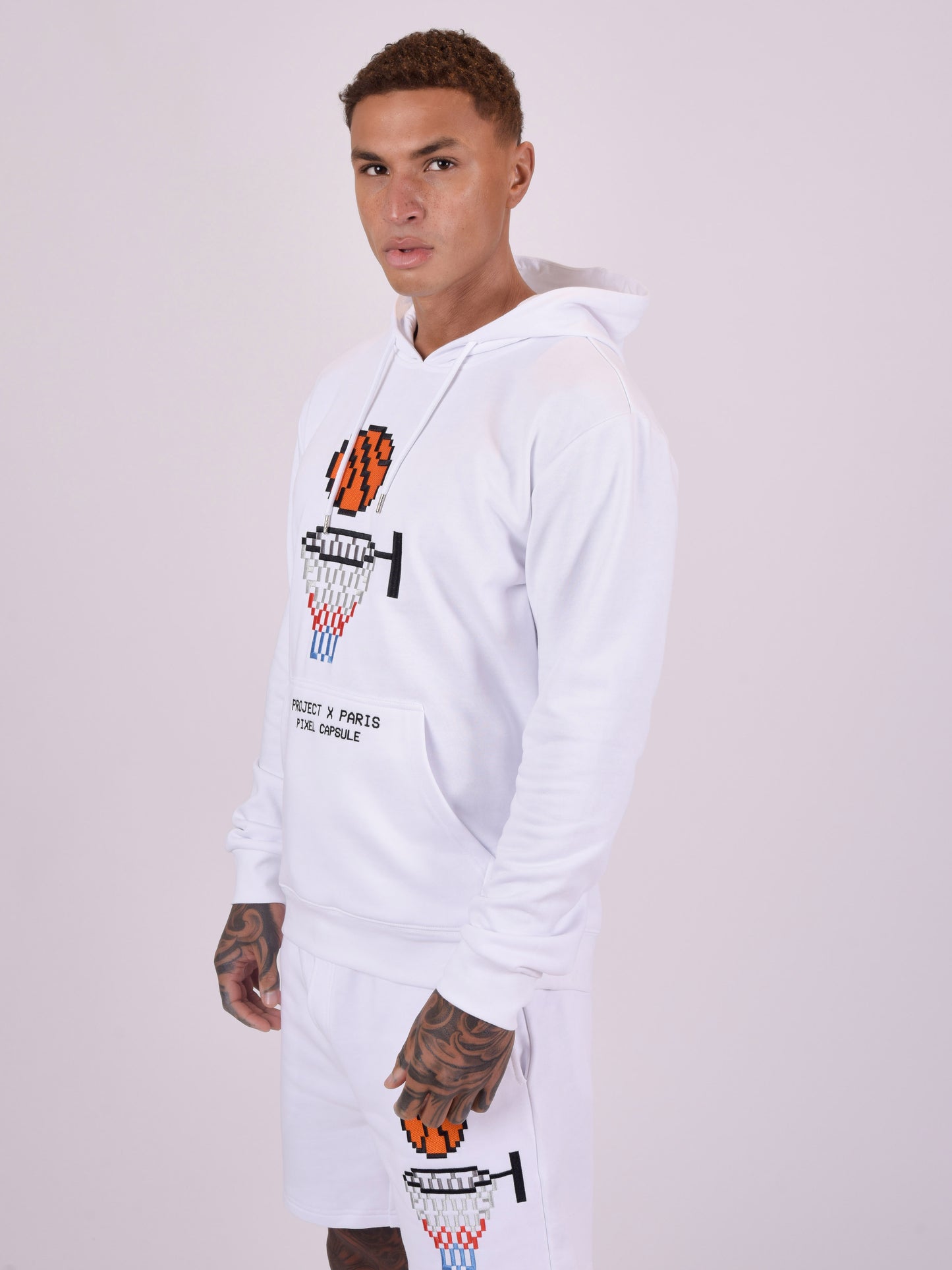 2220144-blanc-modelshot